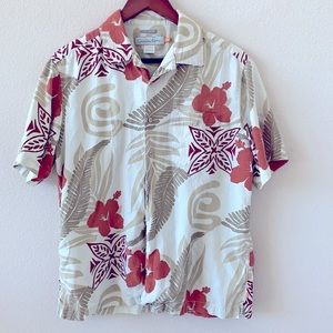 Quicksilver Hawaiian print button down Sz S